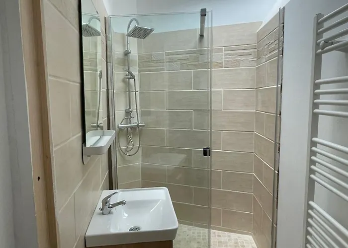 La Petite Maison De La Tante Marie Holiday home *